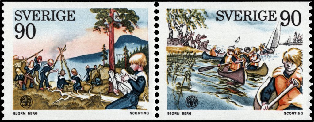 90 ö + 90 ö se-tenant — camp-site and canoeing