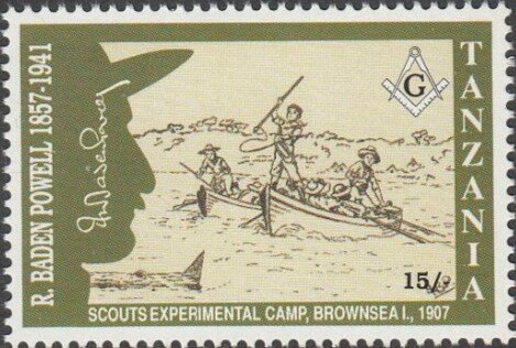Scouts in canoe